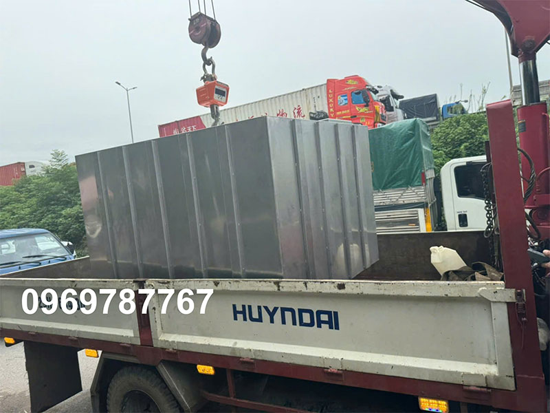 Bể Inox Đặt Nổi Việt Phát 4000L